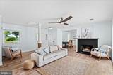 537 Harbor View Circle - Photo 9