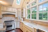 329 Laurier Place - Photo 17
