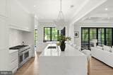 8912 Gallant Green Drive - Photo 29
