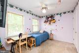 335 Larch Place - Photo 31
