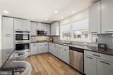 305 18TH Street - Photo 21