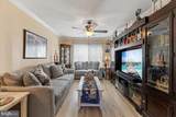 15 Sutton Place - Photo 7