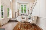 6804 Benjamin Street - Photo 5