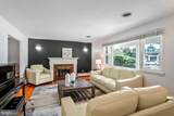 303 Roosevelt Court - Photo 2