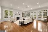 305 Springwood Court - Photo 14