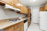 10401 Grosvenor Place - Photo 10