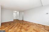 10401 Grosvenor Place - Photo 5