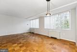 10401 Grosvenor Place - Photo 6