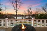 812 Coachway - Photo 1