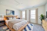 2 Martha Way - Photo 38