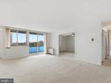 10201 Grosvenor Place - Photo 7