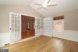 6885 Walnut Heights Drive - Photo 14