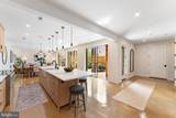 21 Overbeck Alley - Photo 2