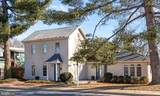 214 Royal Avenue - Photo 44