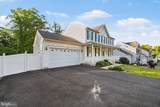 325 Phillips Street - Photo 4