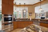 11724 Gainsborough Road - Photo 15