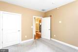 968 Robbins-Edinburg - Photo 10