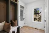 14 Monroe Avenue - Photo 32