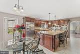 209 Windsor Avenue - Photo 16