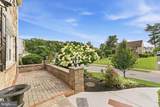 209 Windsor Avenue - Photo 5