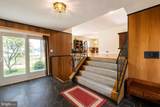 2884 Glenora Lane - Photo 2