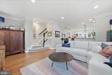 402 Haupt Square - Photo 9