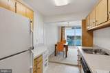 10201 Grosvenor Place - Photo 12