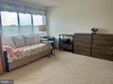 10201 Grosvenor Place - Photo 17