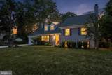 8318 Woodacre Street - Photo 45