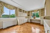 10401 Grosvenor Place - Photo 13