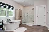 16608 Sylvan Drive - Photo 31