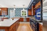 5 Chevy Chase Circle - Photo 22
