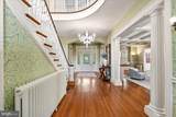 5 Chevy Chase Circle - Photo 8