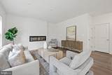 111 Nell Street - Photo 8