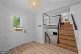 100 Oak Drive - Photo 2