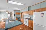 379 Spruce Street - Photo 10
