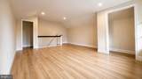 26 Elmhurst Avenue - Photo 29