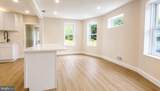 26 Elmhurst Avenue - Photo 8
