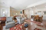 508 Hollingsworth Terrace - Photo 9