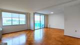 10201 Grosvenor Place - Photo 13