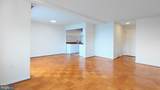 10201 Grosvenor Place - Photo 14