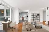 224-30 Rittenhouse Square - Photo 3