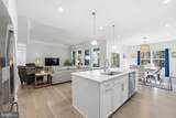11311 Oakville Lane - Photo 7