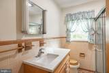 16023 Colonial Road - Photo 32