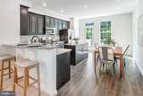 523 View Point Way - Photo 8
