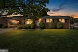413 Superior Avenue - Photo 3