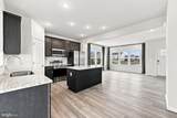 41 Peters Avenue - Photo 13