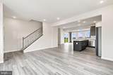 41 Peters Avenue - Photo 17