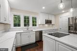 8008 Pembroke Circle - Photo 10