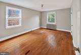 1045 Woodland Way - Photo 18